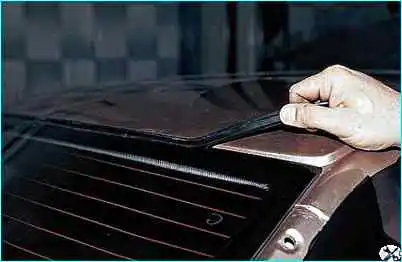 ВАЗ-2110 Замена стекол автомобиля