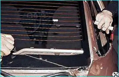 ВАЗ-2110 Замена стекол автомобиля