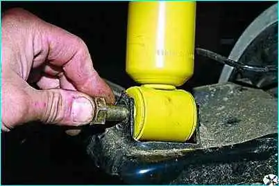 Установка проставки под амортизатор ВАЗ-2110