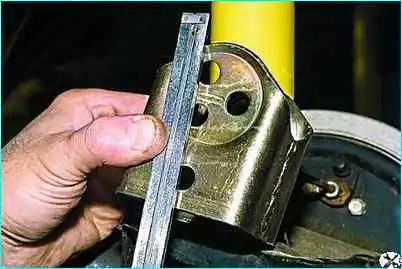 Установка проставки под амортизатор ВАЗ-2110