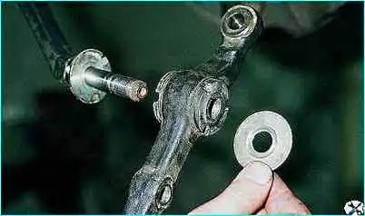 Снятие и ремонт рычага подвески Снятие и ремонт рычага подвески ВАЗ