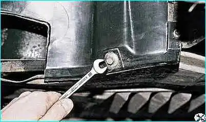 Снятие и ремонт рычага подвески Снятие и ремонт рычага подвески ВАЗ