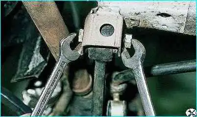 Снятие и ремонт рычага подвески Снятие и ремонт рычага подвески ВАЗ