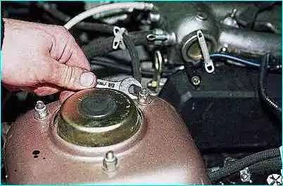 Снятие и ремонт стойки подвески ВАЗ