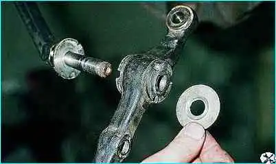 Снятие и ремонт стойки подвески ВАЗ