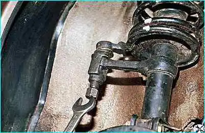 Снятие рулевых тяг и наконечников ВАЗ