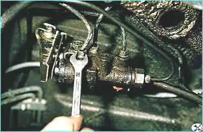 Снятие и проверка регулятора тормозов ВАЗ-2110