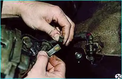 ВАЗ-2110 Замена тормозных колодок