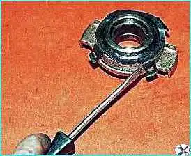 Замена деталей сцепления автомобиля ВАЗ-2110 Замена деталей сцепления автомобиля