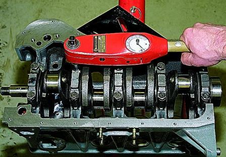 Проверка деталей и сборка двигателя ВАЗ-21213, ВАЗ-21214