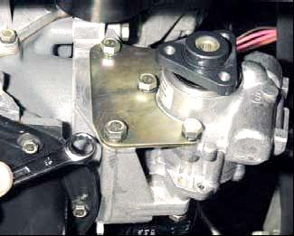 Замена уплотнений кронштейна масляного фильтра двигателя ВАЗ-2123