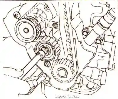 СНЯТИЕ И УСТАНОВКА НАТЯЖЕНИЕ ЗУБЧАТОГО РЕМНЯ Опель Корса