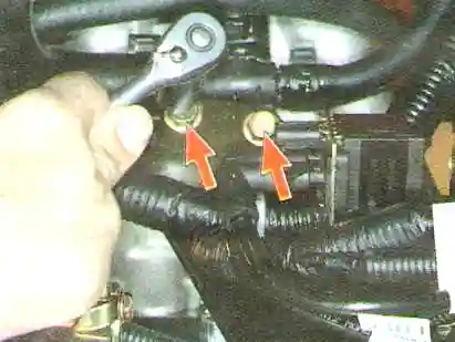 Замена прокладки головки блока цилиндров двигателя F14S3 