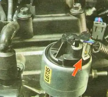 Замена прокладки ГБЦ двигателя F14D3 автомобиля Авео Шевролет