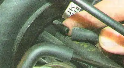 Замена прокладки ГБЦ двигателя F14D3 автомобиля Авео Шевролет