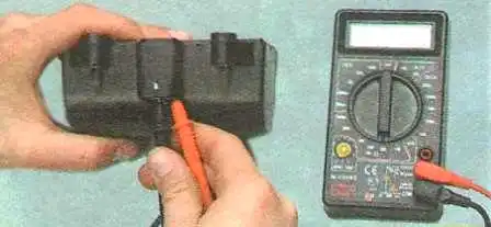 Проверка катушки зажигания Авео Шевролет Измерение сопротивления первичых обмоток катушки