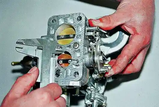 Регулировка заслонок карбюратора ВАЗ-2107