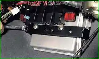 Replacing the Niva Chevrolet controller