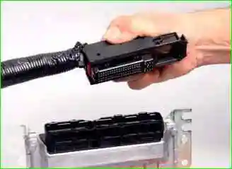 Replacing the controller Niva Chevrolet