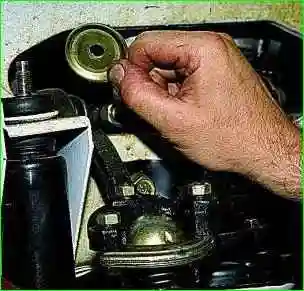 Как заменить амортизатор передней подвески Нива Шевролет