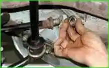 Как снять поперечину передней подвески Как снять поперечину передней подвески