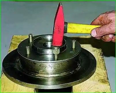 Заміна підшипників маточини Нива Шевролет Заміна підшипників маточини Нива Шевролет