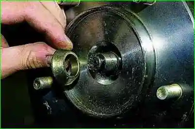 Заміна підшипників маточини Нива Шевролет Заміна підшипників маточини Нива Шевролет