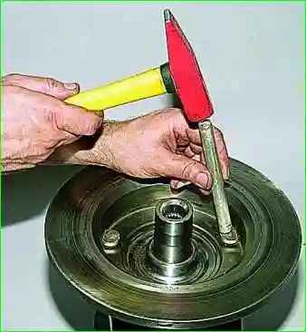 Заміна підшипників маточини Нива Шевролет Заміна підшипників маточини Нива Шевролет