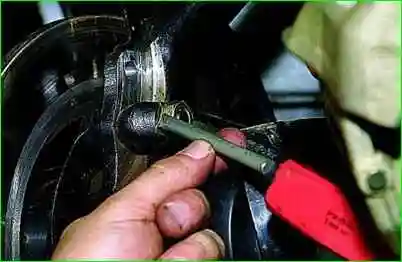 Заміна підшипників маточини Нива Шевролет Заміна підшипників маточини Нива Шевролет