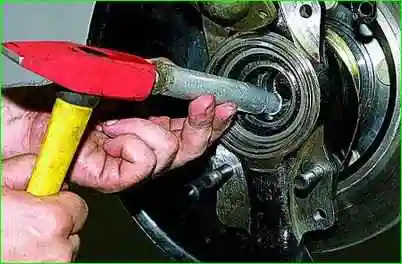 Заміна підшипників маточини Нива Шевролет Заміна підшипників маточини Нива Шевролет