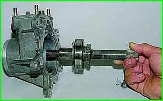 So reparieren Sie das Verteilergetriebe VAZ-2123
