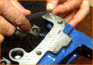Cómo desmontar y montar el motor VAZ-21114