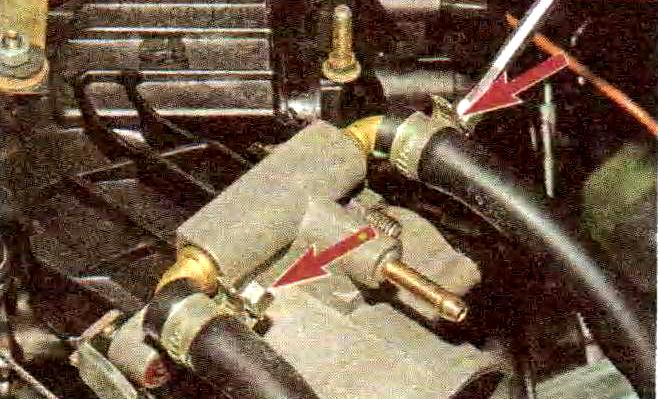 Entfernen und Installieren des VAZ-21114 Drosselklappenbaugruppe des Motors
