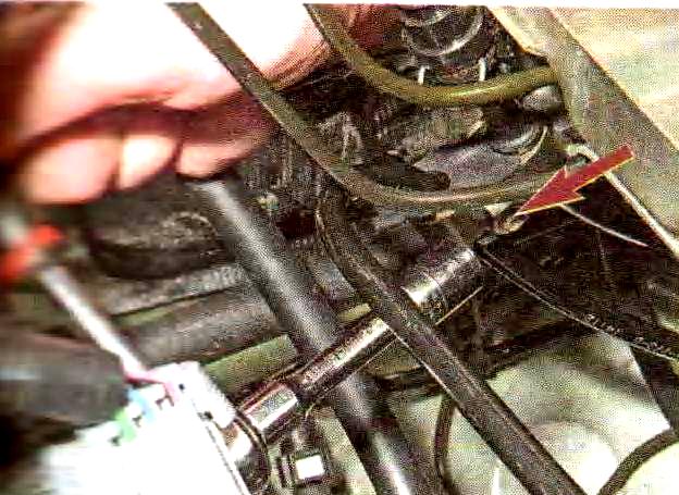 Prüfen und Ersetzen der Einspritzdüsen des VAZ-21114-Motors