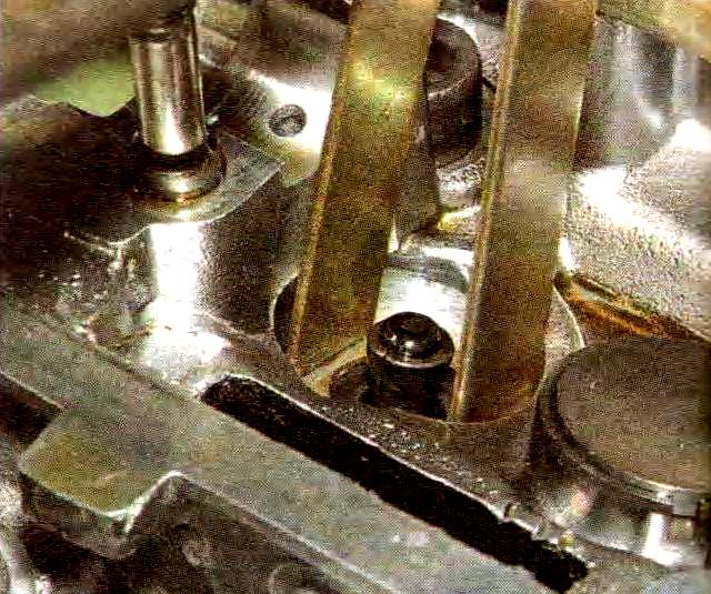 Замена сальников клапанов двигателя ВАЗ-21114