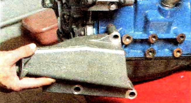Demontage und Montage des VAZ-21114-Motor