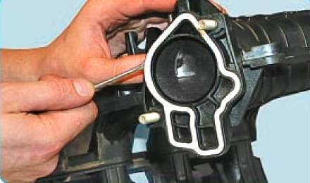 VAZ-21126 intake manifold gasket replacement