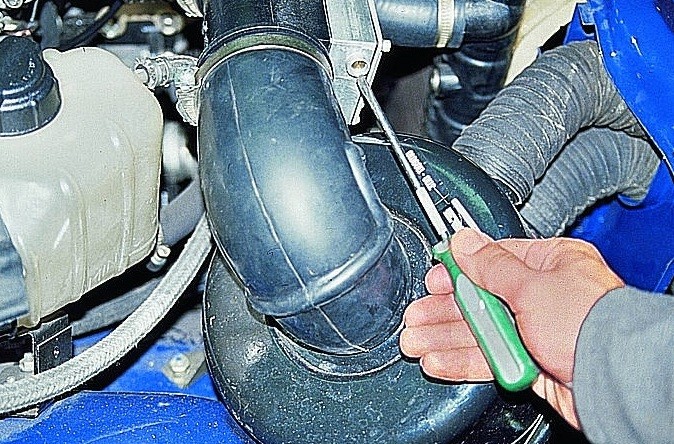 Шығарылған газдардағы көміртегі тотығы (СО) мөлшерін реттеу ZMZ-406