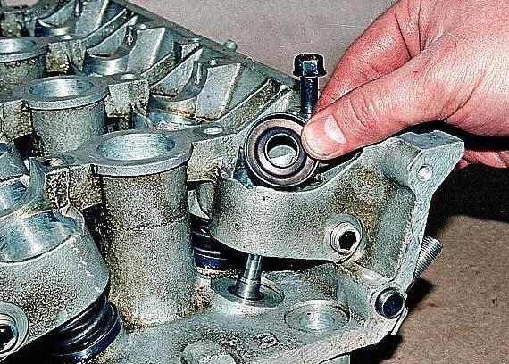 Repair of the cylinder head of the engine ZMZ-405, ZMZ-406
