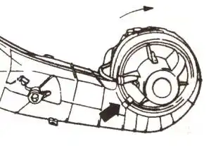 рис::нажать отверткой на язычок фиксатора Нажать отверткой на язычок фиксатора