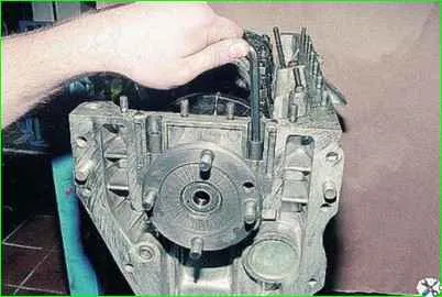 Разборка двигателя ЗМЗ-402