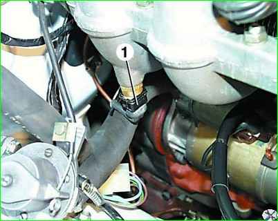 Зняття та встановлення двигуна ЗМЗ-406