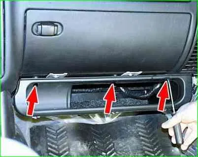Dashboard GAZ-3110-Entfernung