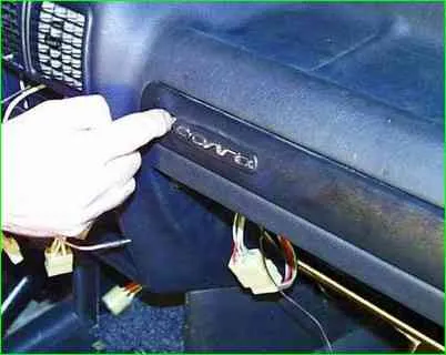 Dashboard GAZ-3110-Entfernung