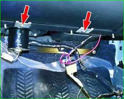 Dashboard GAZ-3110-Entfernung