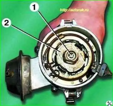 Розбирання розподільника запалювання