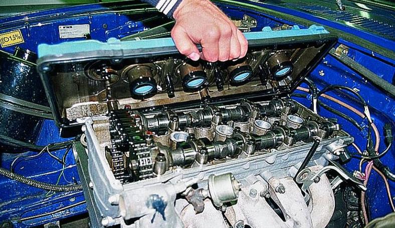 GAZ-3110 Steuerkette und Getriebe ersetzen