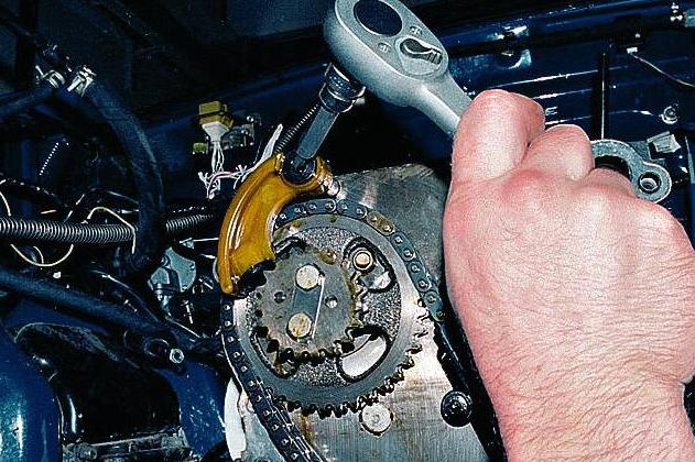 ZMZ-406 timing chain replacement