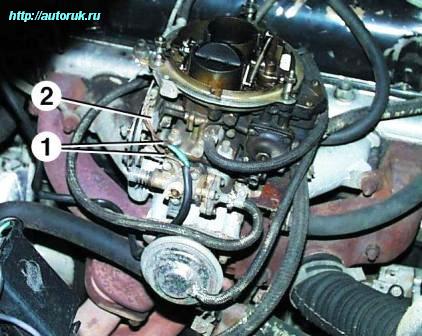 Extracción e instalación del motor 402 de GAZ-3110