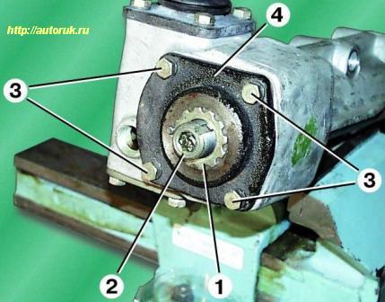 Removing and checking the GAZ-3110 steering mechanism